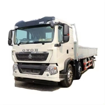 Serviço pós-venda 3 anos 8X4 12 Pneus 50 toneladas Sinotruk HOWO Usado