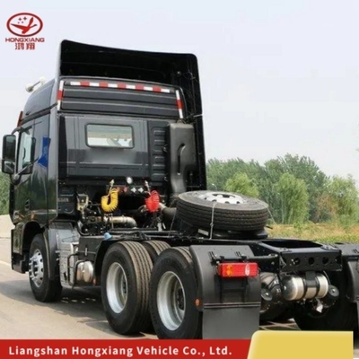 Volvo FM Truck Head Euro 5 6X4 Tractor Truck 1 ano Assentos de serviço pós-venda ≤5 Venda