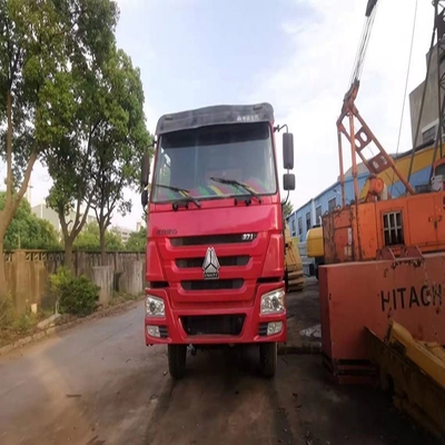 Caminhão de 50 toneladas usado Sinotruk HOWO com cadeira de motorista de suspensão a ar
