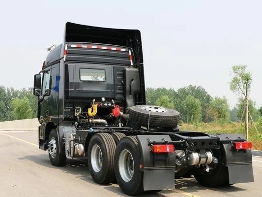 6X4 roda motriz em bom estado HOWO Trator caminhão 371/375HP 99% GCC Certificação de pneus