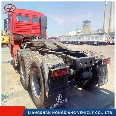 6X4 Diesel Multiplas marchas para a frente Sinotruk HOWO caminhão-trator com capacidade do motor&gt; 8L