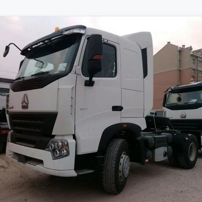 6*4 Roda motriz Sinotruk HOWO CNG camião tractor 10 cartuchos motor camião tractor usado