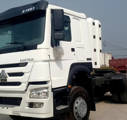 6X4 roda motriz Sinotruk HOWO A7 40tons 420HP cabeça de reboque pesado usado / caminhão tractor