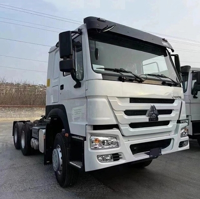 Caminhão de trator HOWO A7 de preço acessível Venda Sinotruk HOWO Caminhão de reboque com janela manual