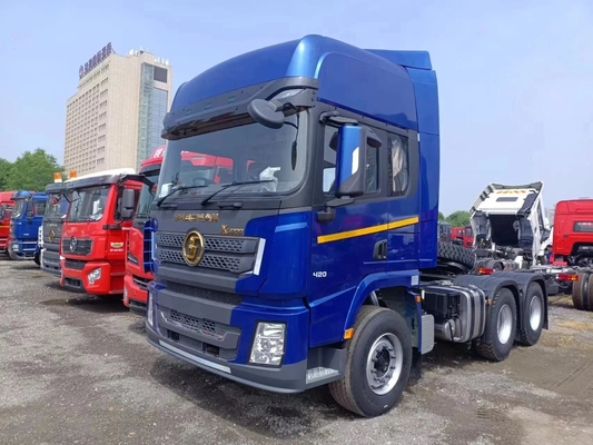 Caminhão de trator HOWO A7 de preço acessível Venda Sinotruk HOWO Caminhão de reboque com janela manual