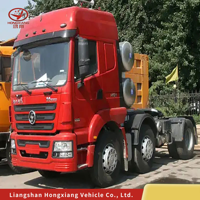 Caminhão-trator de transporte branco com grande capacidade do motor e design de pneus sem tubos