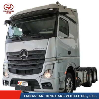 Segmento dos camiões pesados Diesel HOWO Câmbio de cabeçalho do tractor com capacidade do motor &gt; 8L