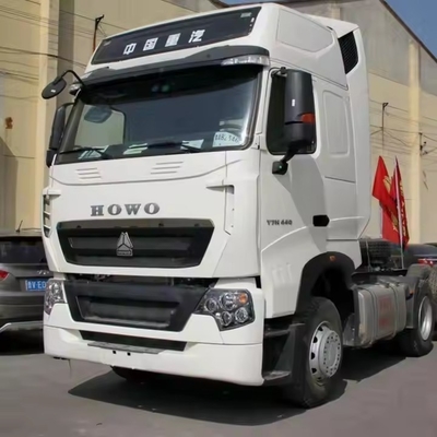 Sinotruk HOWO T7 6X4/8X4 A7/T7 10/12 Wheeler 18-25cbm Carregador de carga