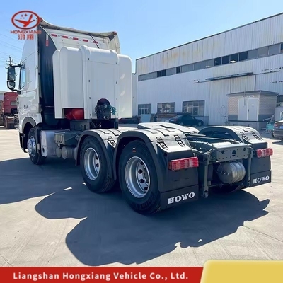 1 ano Serviço pós-venda GNC 6X4 Trator HOWO T7 Euro 5 Cabeça e bancos do tractor ≤5