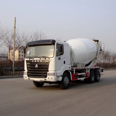 Sinotruck Caminhão de mistura de betão com sistema de direção de tração à direita e 4 eixos