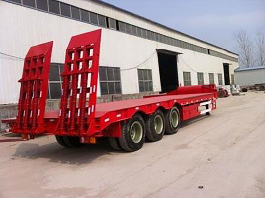Sete caminhões-trator de ponte - a escolha ideal para o transporte de veículos de braço cruzado