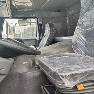 Sinotruk HOWO Caminhão de descarga de direita com binário máximo Nm 500-1000nm na Tanzânia