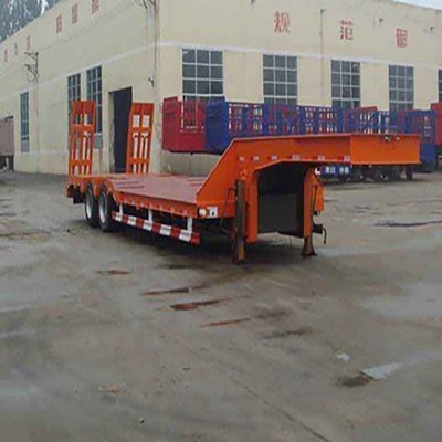 Perna de aterragem de duas velocidades Lowboy Lowbed Trailer para transporte de máquinas pesadas