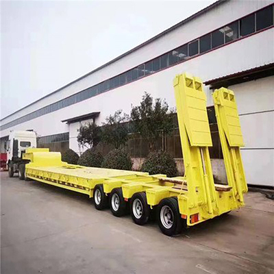 Caminhões-reboque para transporte de equipamento pesado tipo MacPherson