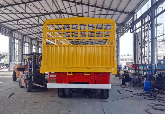Semi-reboque personalizável para o transporte de bovinos/cavalos/ovinos com estaca e trecho de vedação 1820 mm